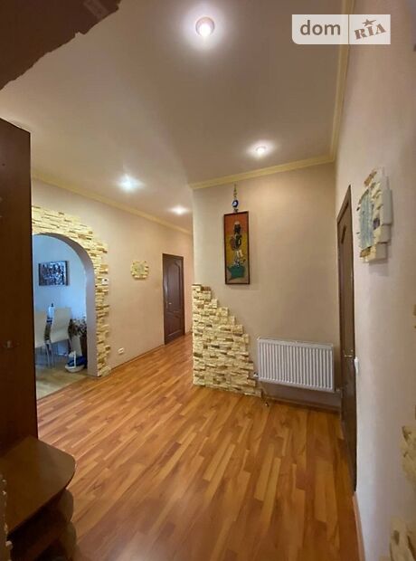 двухэтажный дом с камином, 302 кв. м, кирпич. Продажа в Боярке (Киевская обл.) фото 1 двухэтажный дом с камином, 302 кв. м, кирпич. Продажа в Боярке (Киевская обл.) фото 1