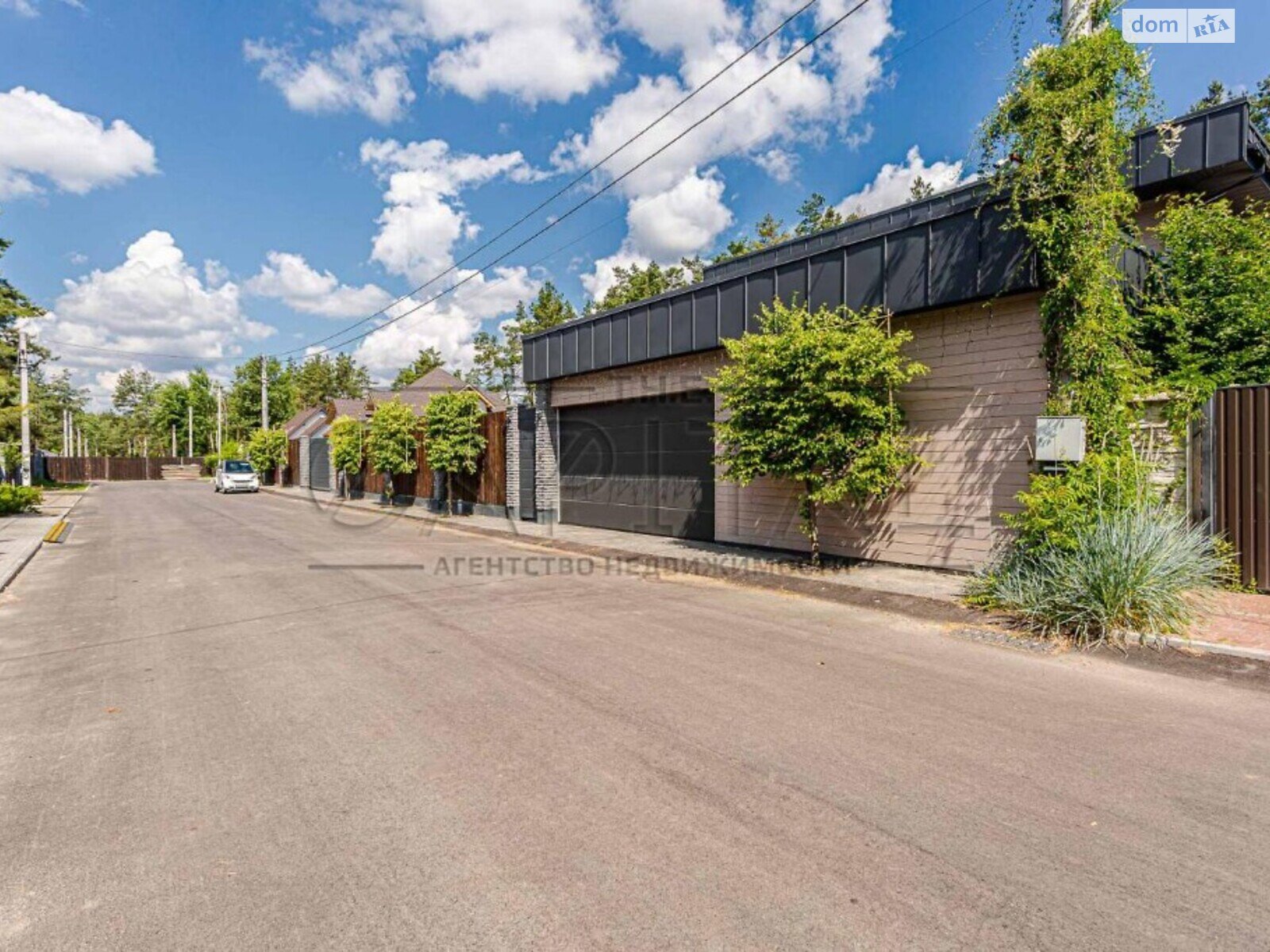 двоповерховий будинок, 300 кв. м, цегла. Продаж у Боярці фото 1 двоповерховий будинок, 300 кв. м, цегла. Продаж у Боярці фото 1