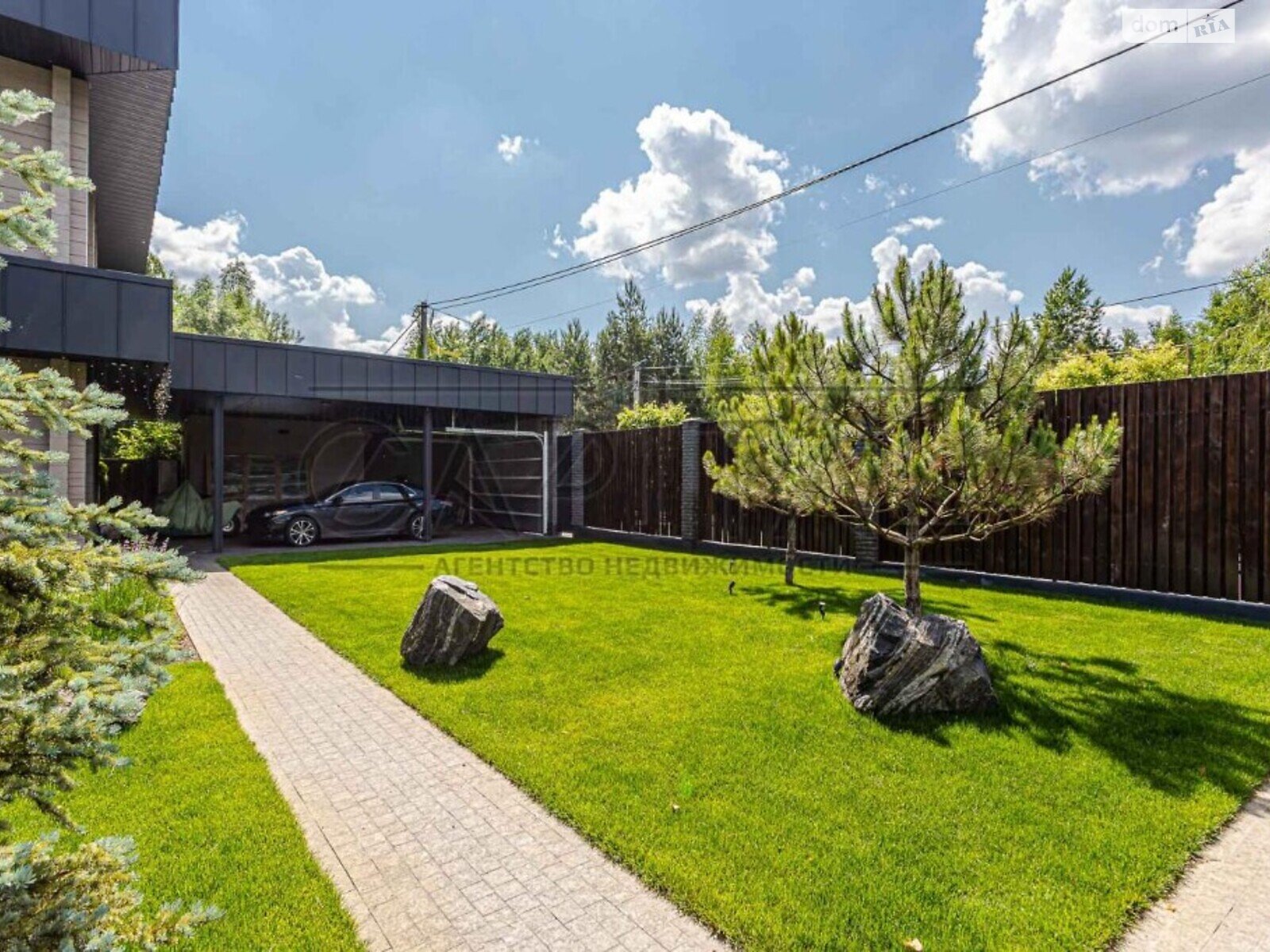 двоповерховий будинок, 300 кв. м, цегла. Продаж у Боярці фото 1 двоповерховий будинок, 300 кв. м, цегла. Продаж у Боярці фото 1