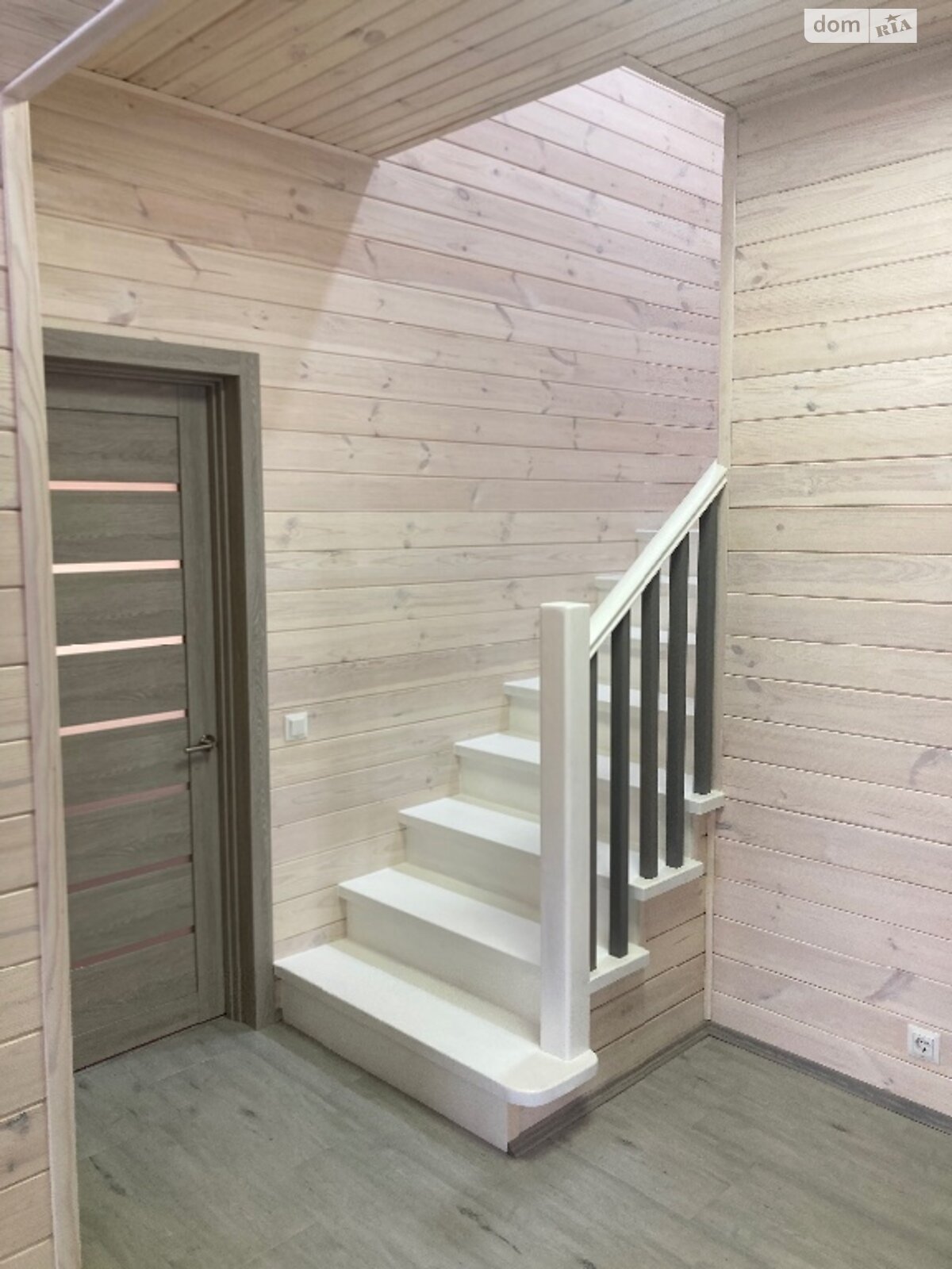 двухэтажный дом с верандой, 234 кв. м, каркасно-щитовой. Продажа в Раковке фото 1 двухэтажный дом с верандой, 234 кв. м, каркасно-щитовой. Продажа в Раковке фото 1