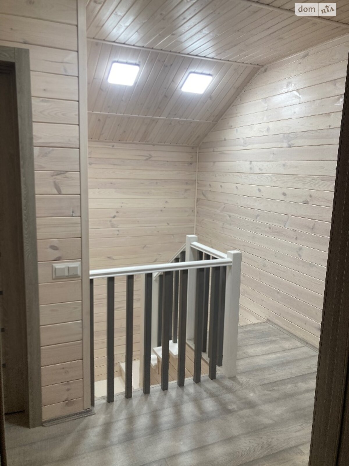 двухэтажный дом с верандой, 234 кв. м, каркасно-щитовой. Продажа в Раковке фото 1 двухэтажный дом с верандой, 234 кв. м, каркасно-щитовой. Продажа в Раковке фото 1