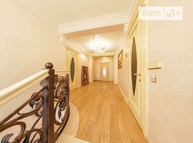 двухэтажный дом с ремонтом, 470 кв. м, кирпич. Продажа в Чайках (Киевская обл.) фото 1 двухэтажный дом с ремонтом, 470 кв. м, кирпич. Продажа в Чайках (Киевская обл.) фото 1