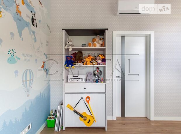 трехэтажный дом с камином, 230 кв. м, кирпич. Продажа в Чайках (Киевская обл.) фото 1 трехэтажный дом с камином, 230 кв. м, кирпич. Продажа в Чайках (Киевская обл.) фото 1