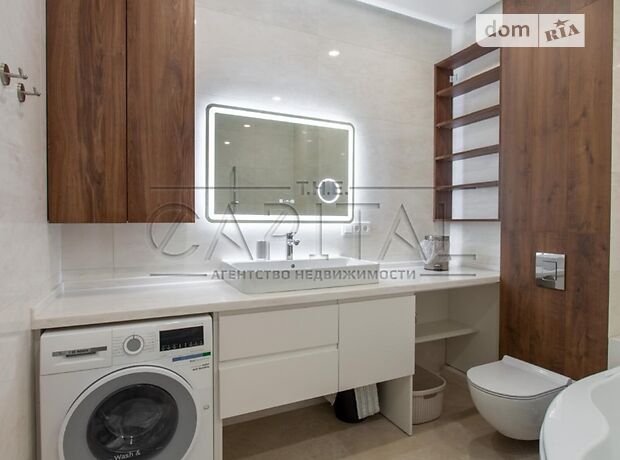 трехэтажный дом с камином, 230 кв. м, кирпич. Продажа в Чайках (Киевская обл.) фото 1 трехэтажный дом с камином, 230 кв. м, кирпич. Продажа в Чайках (Киевская обл.) фото 1
