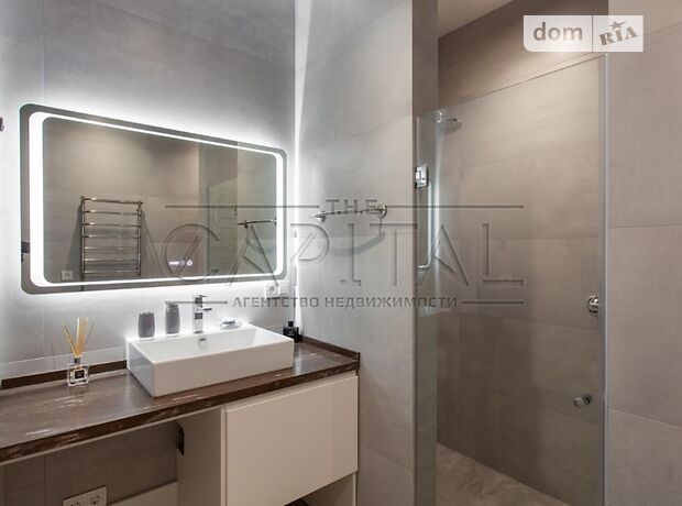 трехэтажный дом с камином, 230 кв. м, кирпич. Продажа в Чайках (Киевская обл.) фото 1 трехэтажный дом с камином, 230 кв. м, кирпич. Продажа в Чайках (Киевская обл.) фото 1