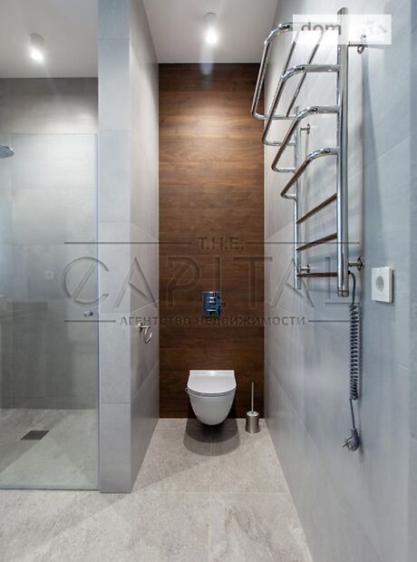 трехэтажный дом с камином, 230 кв. м, кирпич. Продажа в Чайках (Киевская обл.) фото 1 трехэтажный дом с камином, 230 кв. м, кирпич. Продажа в Чайках (Киевская обл.) фото 1