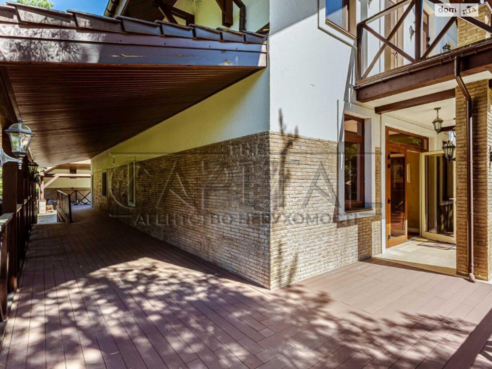 двоповерховий будинок, 314 кв. м, цегла. Продаж у Дмитрівці фото 1 двоповерховий будинок, 314 кв. м, цегла. Продаж у Дмитрівці фото 1