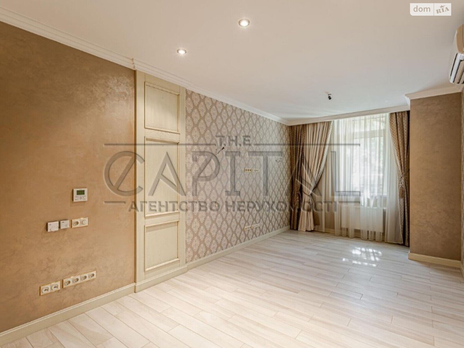двоповерховий будинок, 314 кв. м, цегла. Продаж у Дмитрівці фото 1 двоповерховий будинок, 314 кв. м, цегла. Продаж у Дмитрівці фото 1