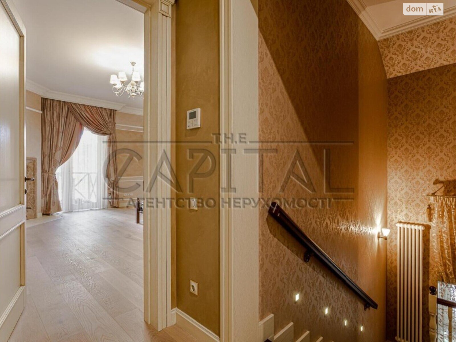 двоповерховий будинок, 314 кв. м, цегла. Продаж у Дмитрівці фото 1 двоповерховий будинок, 314 кв. м, цегла. Продаж у Дмитрівці фото 1