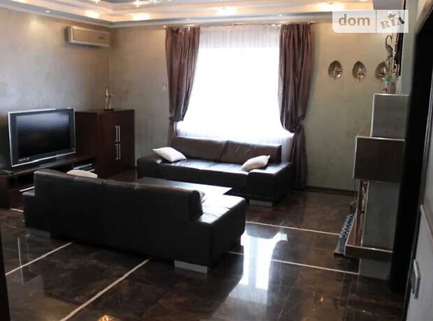 трехэтажный дом, 300 кв. м, кирпич. Продажа в Гатном (Киевская обл.) фото 1 трехэтажный дом, 300 кв. м, кирпич. Продажа в Гатном (Киевская обл.) фото 1