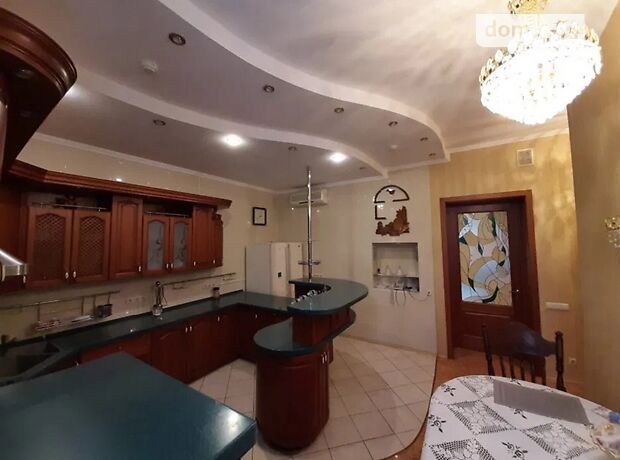 трехэтажный дом с камином, 608 кв. м, кирпич. Продажа в Гатном (Киевская обл.) фото 1 трехэтажный дом с камином, 608 кв. м, кирпич. Продажа в Гатном (Киевская обл.) фото 1