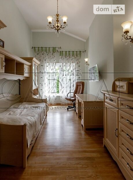 двухэтажный дом с садом, 280 кв. м, кирпич. Продажа в Горбовичах (Киевская обл.) фото 1 двухэтажный дом с садом, 280 кв. м, кирпич. Продажа в Горбовичах (Киевская обл.) фото 1