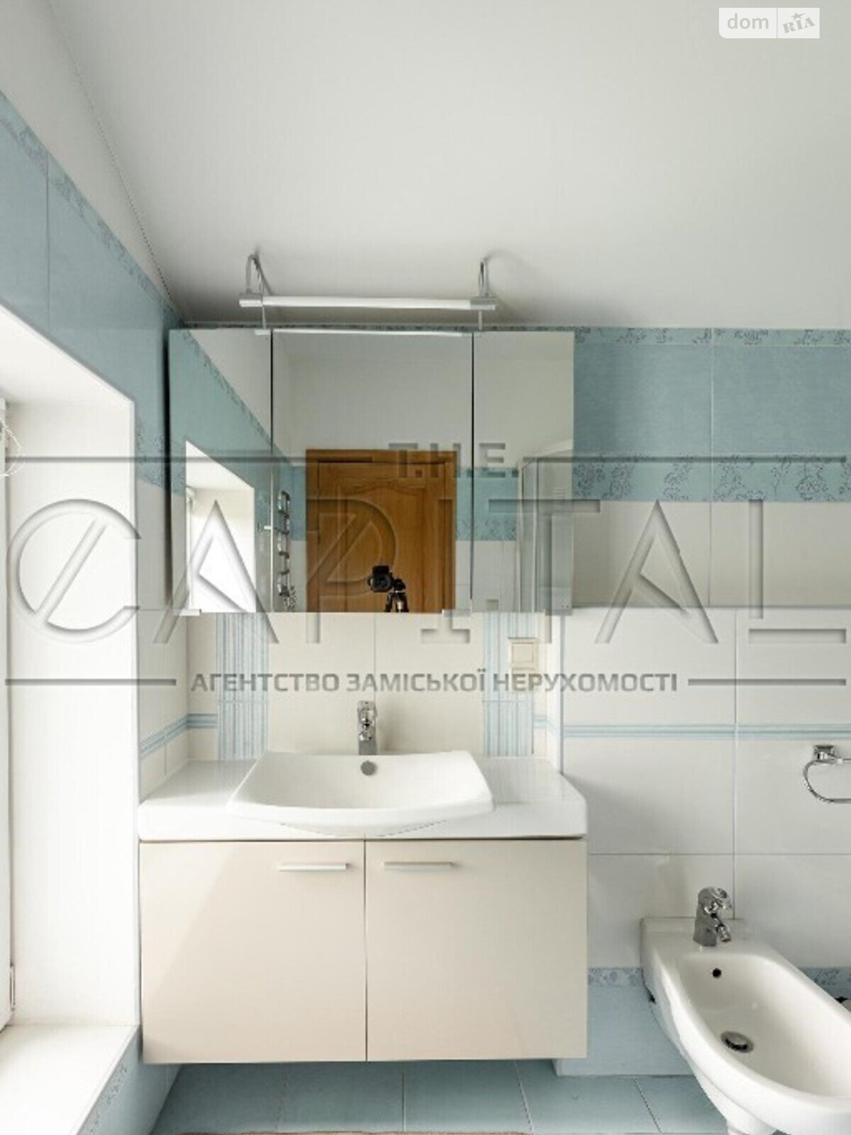 двухэтажный дом с отоплением, 350 кв. м, кирпич. Продажа в Горбовичах фото 1 двухэтажный дом с отоплением, 350 кв. м, кирпич. Продажа в Горбовичах фото 1