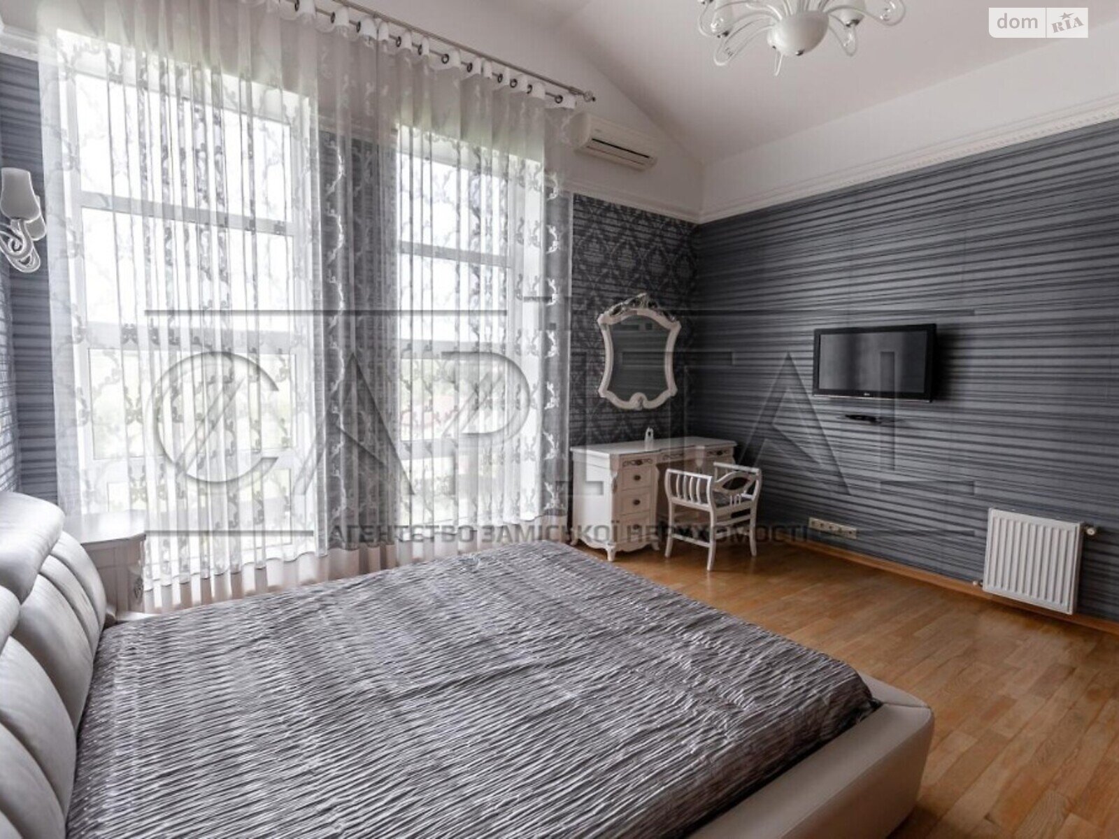 двухэтажный дом с отоплением, 350 кв. м, кирпич. Продажа в Горбовичах фото 1 двухэтажный дом с отоплением, 350 кв. м, кирпич. Продажа в Горбовичах фото 1