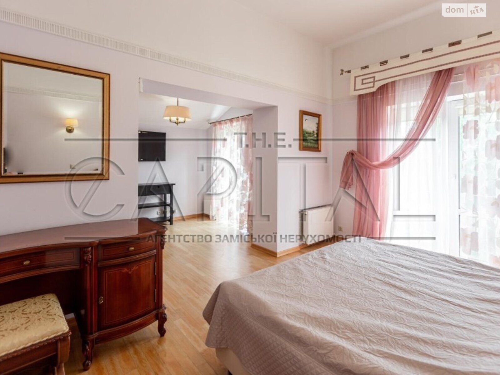 двухэтажный дом с отоплением, 350 кв. м, кирпич. Продажа в Горбовичах фото 1 двухэтажный дом с отоплением, 350 кв. м, кирпич. Продажа в Горбовичах фото 1