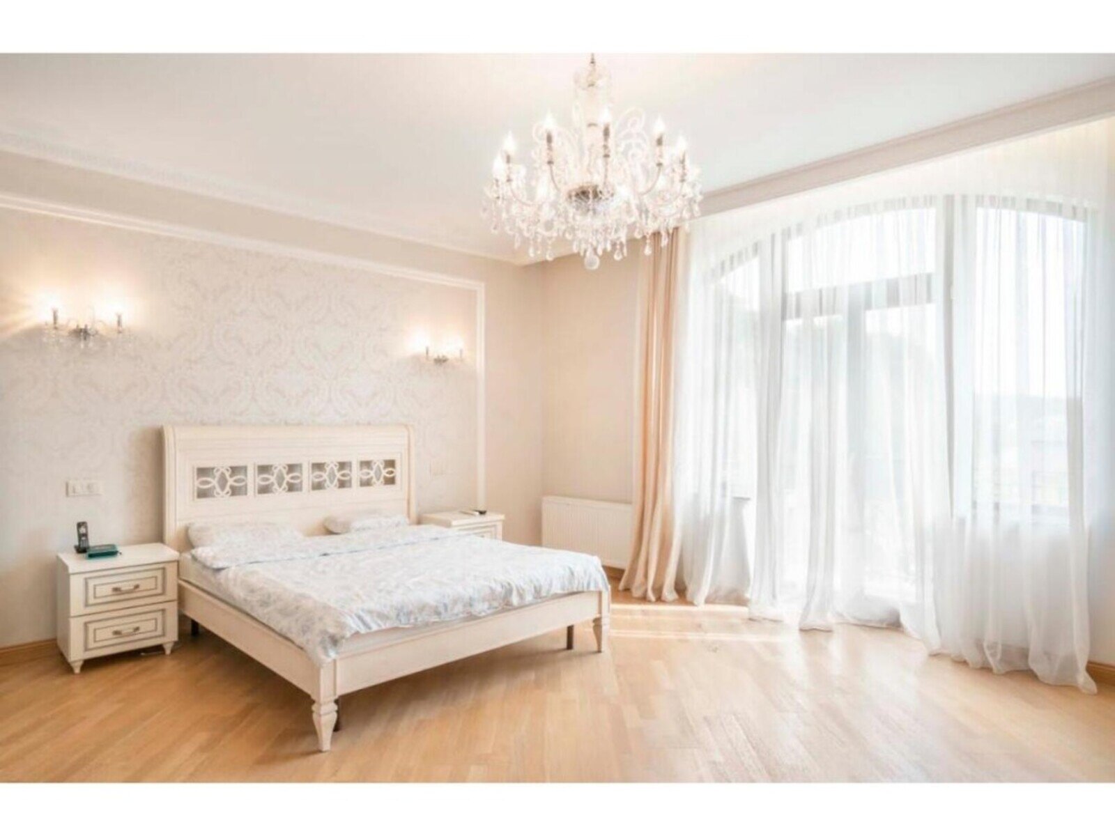 двухэтажный дом, 930 кв. м, кирпич. Продажа в Горбовичах фото 1