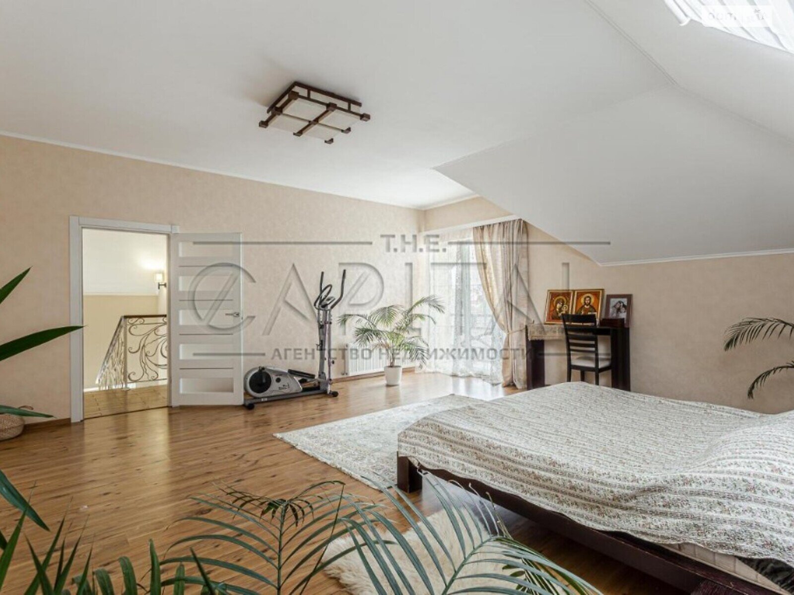 двоповерховий будинок з верандою, 352 кв. м, цегла. Продаж у Гореничах фото 1 двоповерховий будинок з верандою, 352 кв. м, цегла. Продаж у Гореничах фото 1