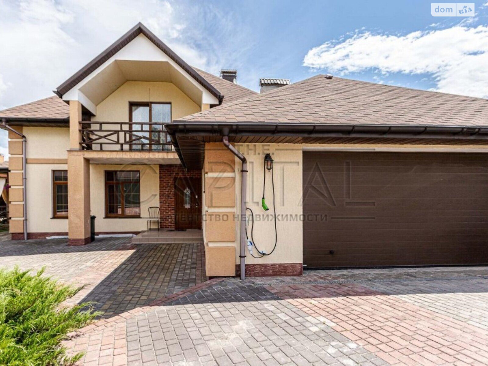 двоповерховий будинок з верандою, 352 кв. м, цегла. Продаж у Гореничах фото 1 двоповерховий будинок з верандою, 352 кв. м, цегла. Продаж у Гореничах фото 1