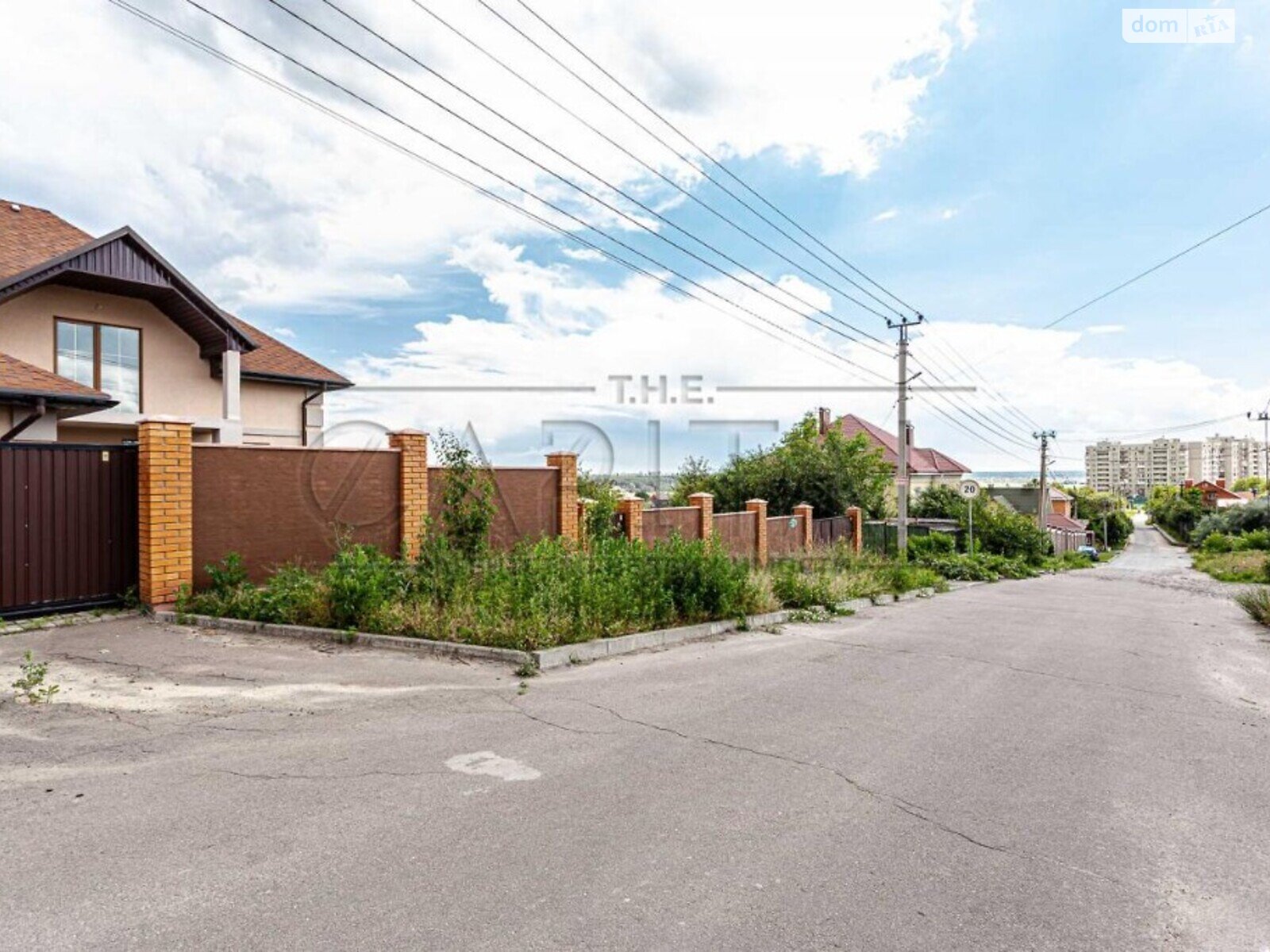 двоповерховий будинок з верандою, 352 кв. м, цегла. Продаж у Гореничах фото 1 двоповерховий будинок з верандою, 352 кв. м, цегла. Продаж у Гореничах фото 1