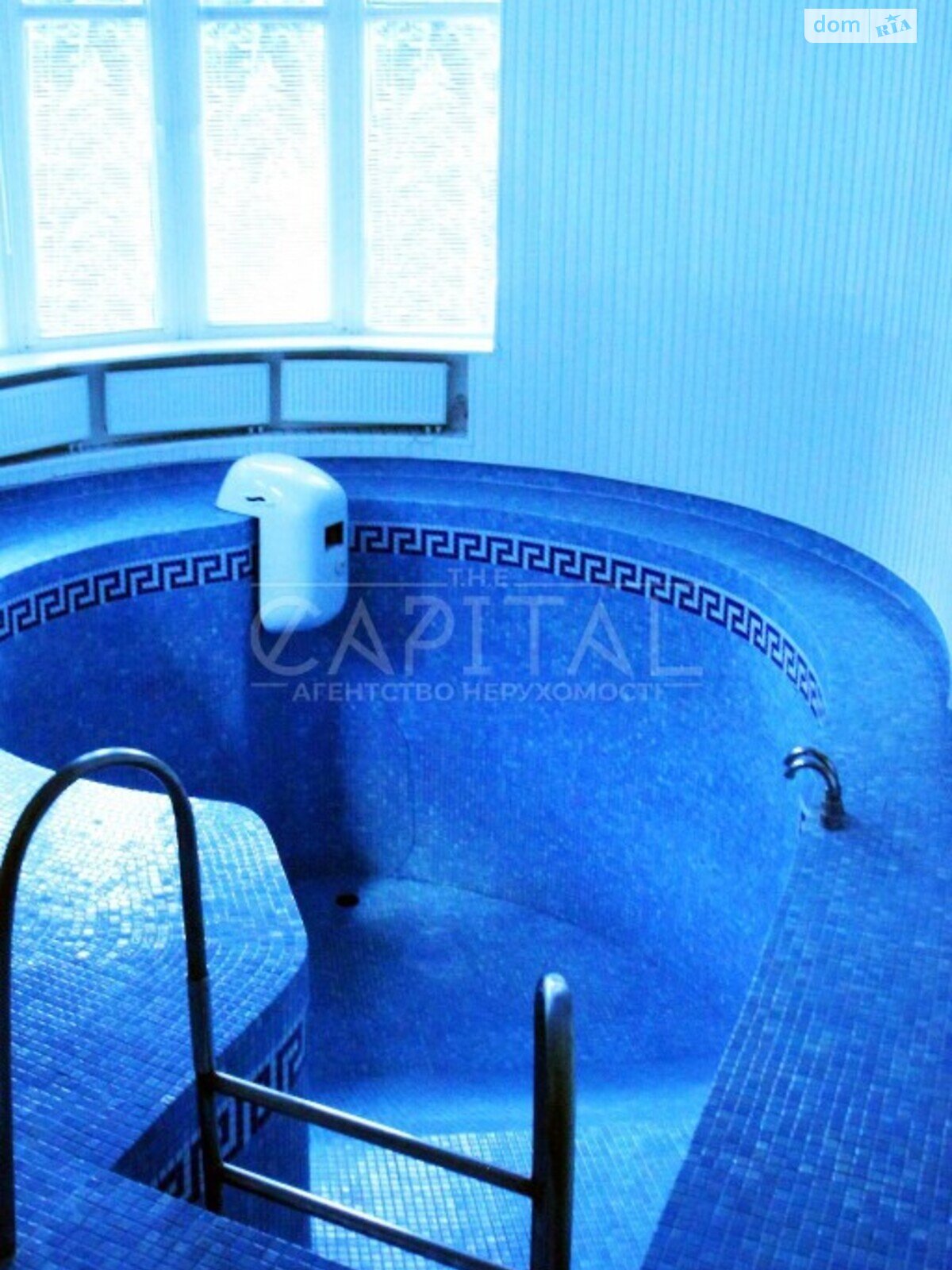 триповерховий будинок, 480 кв. м, цегла. Продаж у Горенці фото 1 триповерховий будинок, 480 кв. м, цегла. Продаж у Горенці фото 1