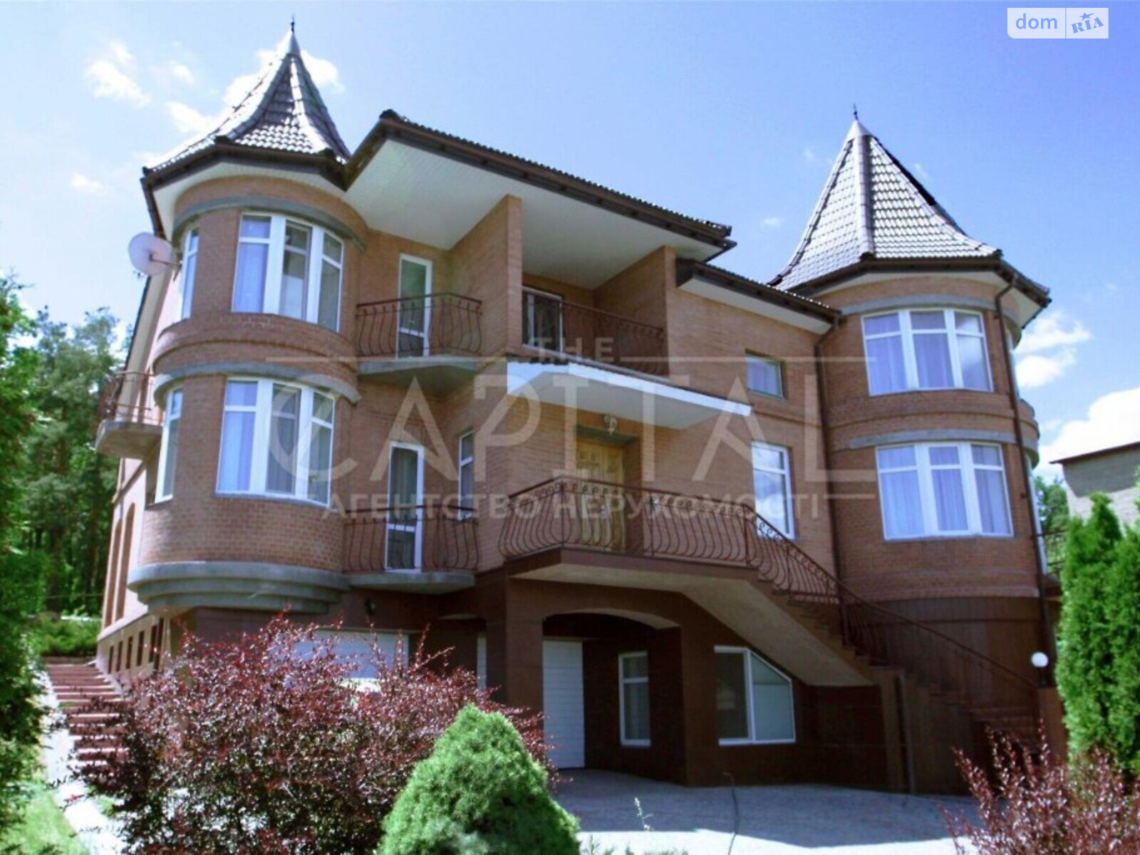 триповерховий будинок, 480 кв. м, цегла. Продаж у Горенці фото 1 триповерховий будинок, 480 кв. м, цегла. Продаж у Горенці фото 1