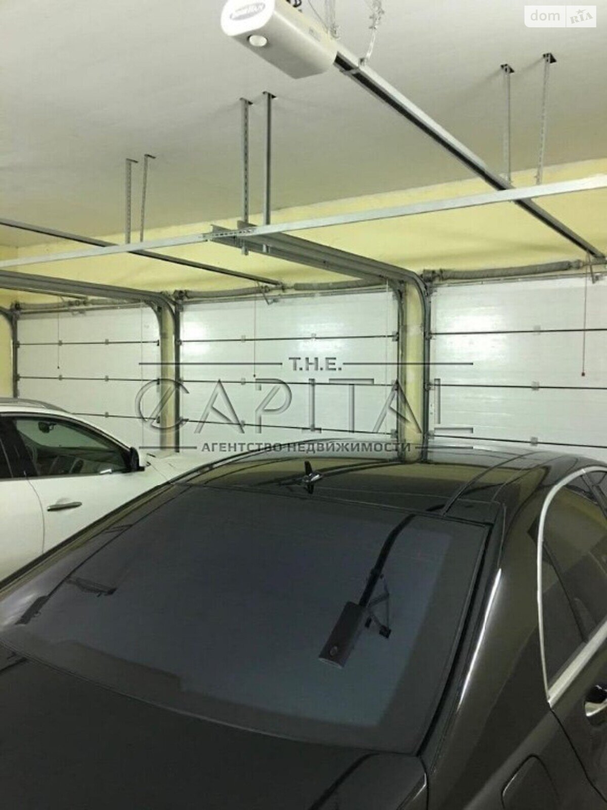 двухэтажный дом с отоплением, 1039 кв. м, кирпич. Продажа в Горенке фото 1 двухэтажный дом с отоплением, 1039 кв. м, кирпич. Продажа в Горенке фото 1
