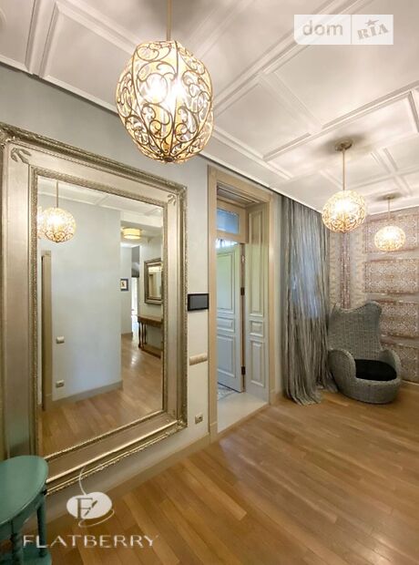 трехэтажный дом с камином, 320 кв. м, кирпич. Продажа в Горенке (Киевская обл.) фото 1 трехэтажный дом с камином, 320 кв. м, кирпич. Продажа в Горенке (Киевская обл.) фото 1