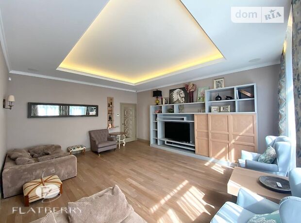 трехэтажный дом с камином, 320 кв. м, кирпич. Продажа в Горенке (Киевская обл.) фото 1 трехэтажный дом с камином, 320 кв. м, кирпич. Продажа в Горенке (Киевская обл.) фото 1