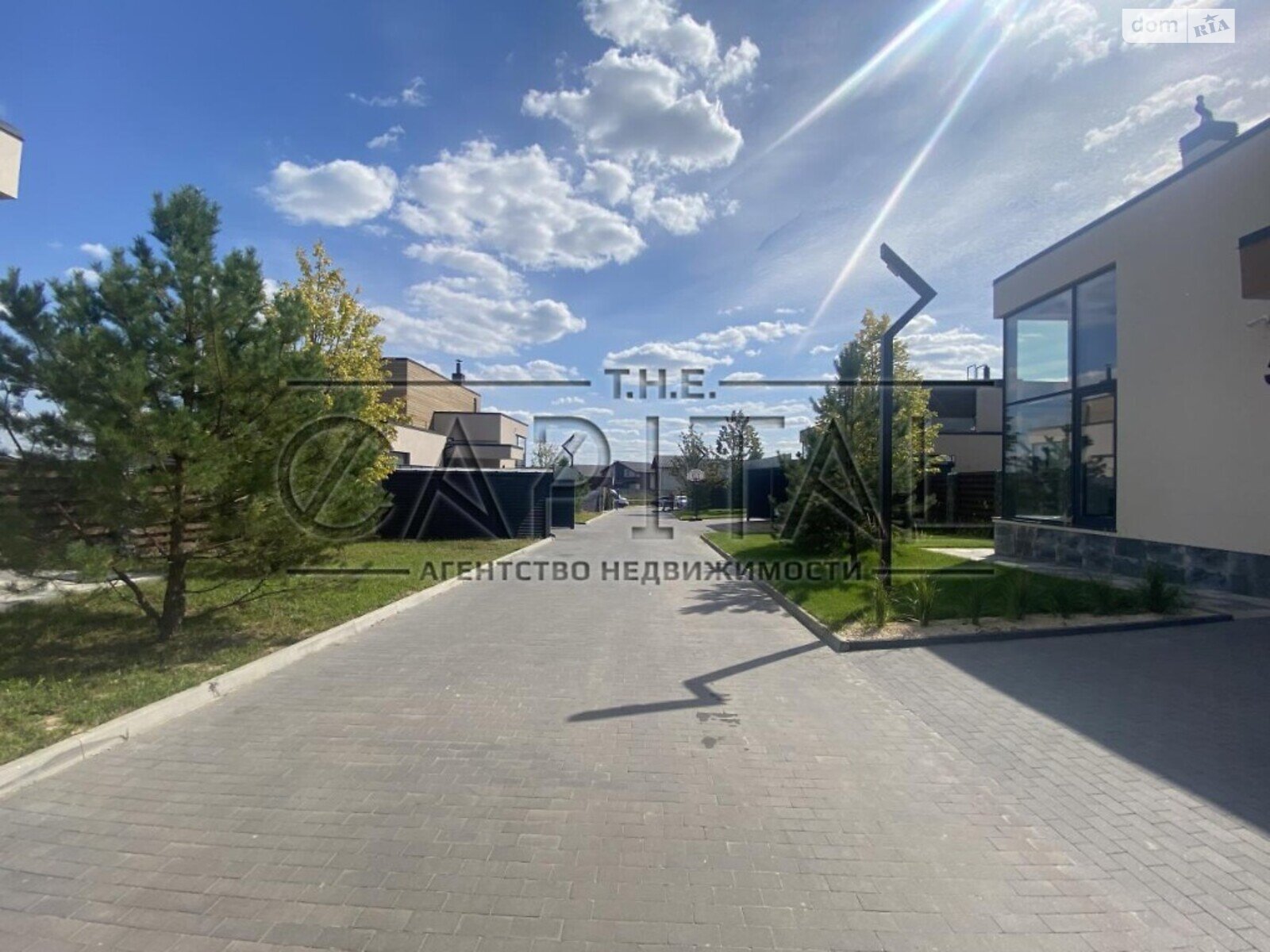двоповерховий будинок з гаражем, 263 кв. м, цегла. Продаж у Ходосівці фото 1 двоповерховий будинок з гаражем, 263 кв. м, цегла. Продаж у Ходосівці фото 1