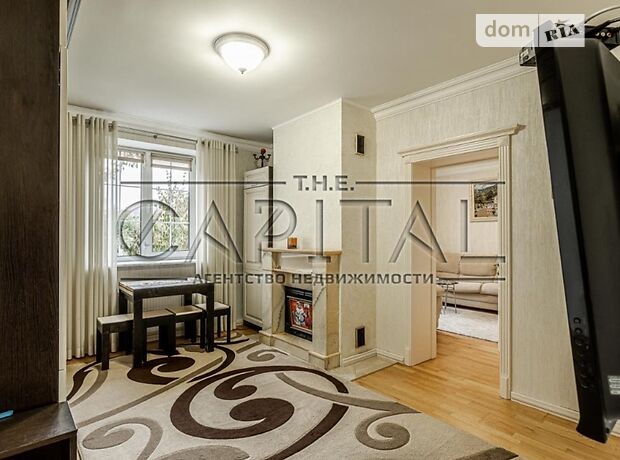 трехэтажный дом с садом, 290 кв. м, кирпич. Продажа в Хотове (Киевская обл.) фото 1 трехэтажный дом с садом, 290 кв. м, кирпич. Продажа в Хотове (Киевская обл.) фото 1
