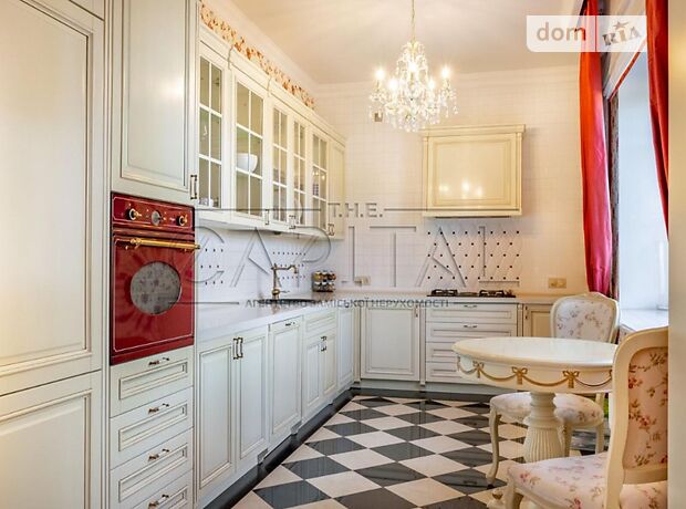 двухэтажный дом с ремонтом, 525 кв. м, кирпич. Продажа в Хотове (Киевская обл.) фото 1 двухэтажный дом с ремонтом, 525 кв. м, кирпич. Продажа в Хотове (Киевская обл.) фото 1