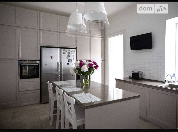 двухэтажный дом с камином, 550 кв. м, кирпич. Продажа в Капитановке (Киевская обл.) фото 1 двухэтажный дом с камином, 550 кв. м, кирпич. Продажа в Капитановке (Киевская обл.) фото 1