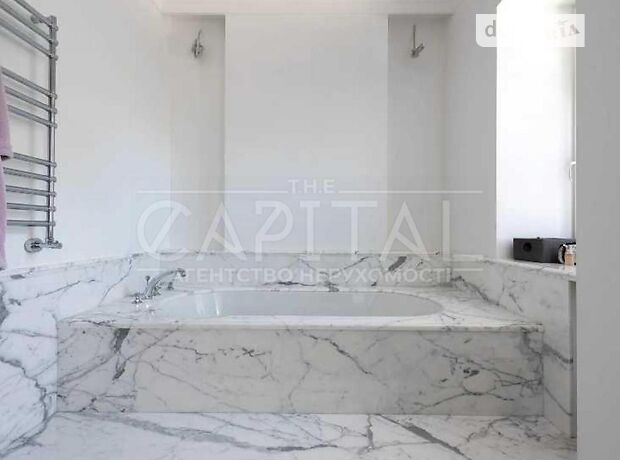двухэтажный дом, 550 кв. м, кирпич. Продажа в Капитановке (Киевская обл.) фото 1 двухэтажный дом, 550 кв. м, кирпич. Продажа в Капитановке (Киевская обл.) фото 1