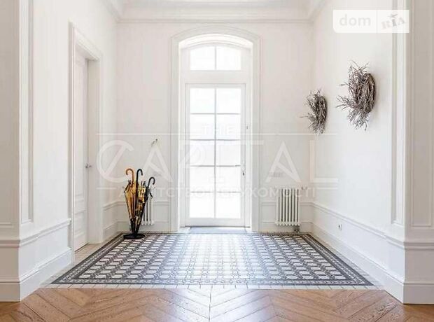 двухэтажный дом, 550 кв. м, кирпич. Продажа в Капитановке (Киевская обл.) фото 1 двухэтажный дом, 550 кв. м, кирпич. Продажа в Капитановке (Киевская обл.) фото 1