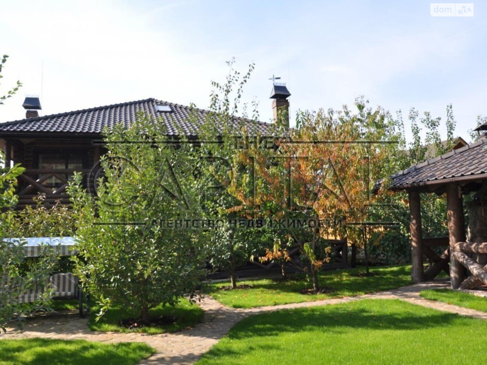 двоповерховий будинок з опаленням, 300 кв. м, брус. Продаж у Кременищі фото 1 двоповерховий будинок з опаленням, 300 кв. м, брус. Продаж у Кременищі фото 1