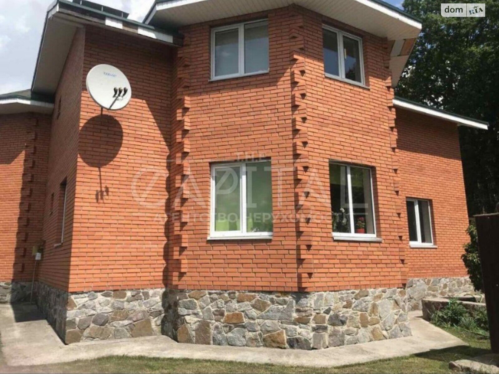 двухэтажный дом с ремонтом, 220 кв. м, кирпич. Продажа в Кременище фото 1