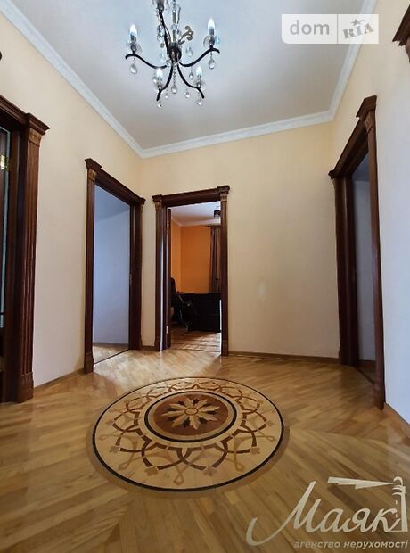 трехэтажный дом с камином, 550 кв. м, кирпич. Продажа в Крюковщине фото 1 трехэтажный дом с камином, 550 кв. м, кирпич. Продажа в Крюковщине фото 1