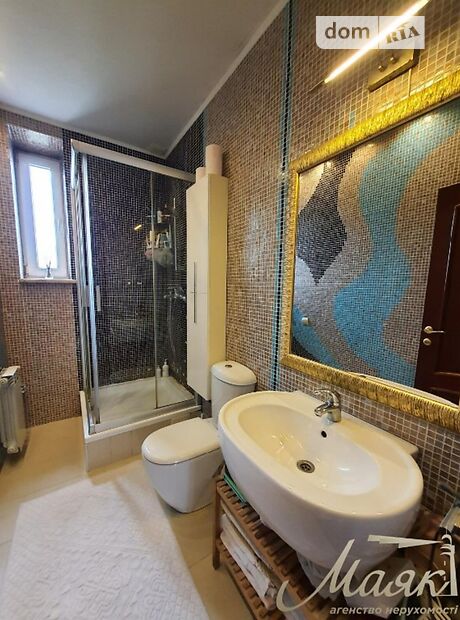 трехэтажный дом с камином, 550 кв. м, кирпич. Продажа в Крюковщине фото 1 трехэтажный дом с камином, 550 кв. м, кирпич. Продажа в Крюковщине фото 1