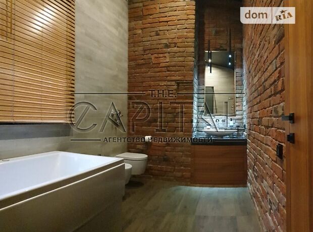трехэтажный дом с балконом, 425 кв. м, кирпич. Продажа в Лесниках (Киевская обл.) фото 1 трехэтажный дом с балконом, 425 кв. м, кирпич. Продажа в Лесниках (Киевская обл.) фото 1