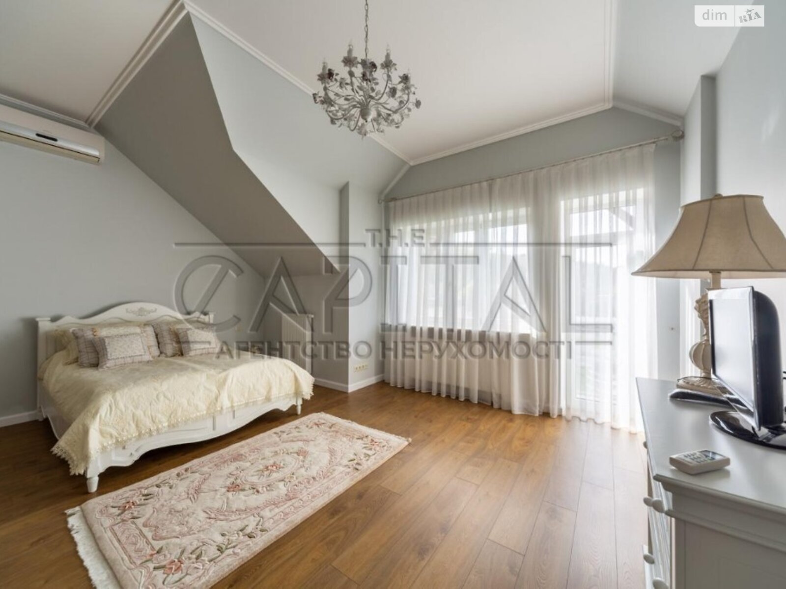 двоповерховий будинок з опаленням, 440 кв. м, цегла. Продаж у Лісниках фото 1 двоповерховий будинок з опаленням, 440 кв. м, цегла. Продаж у Лісниках фото 1