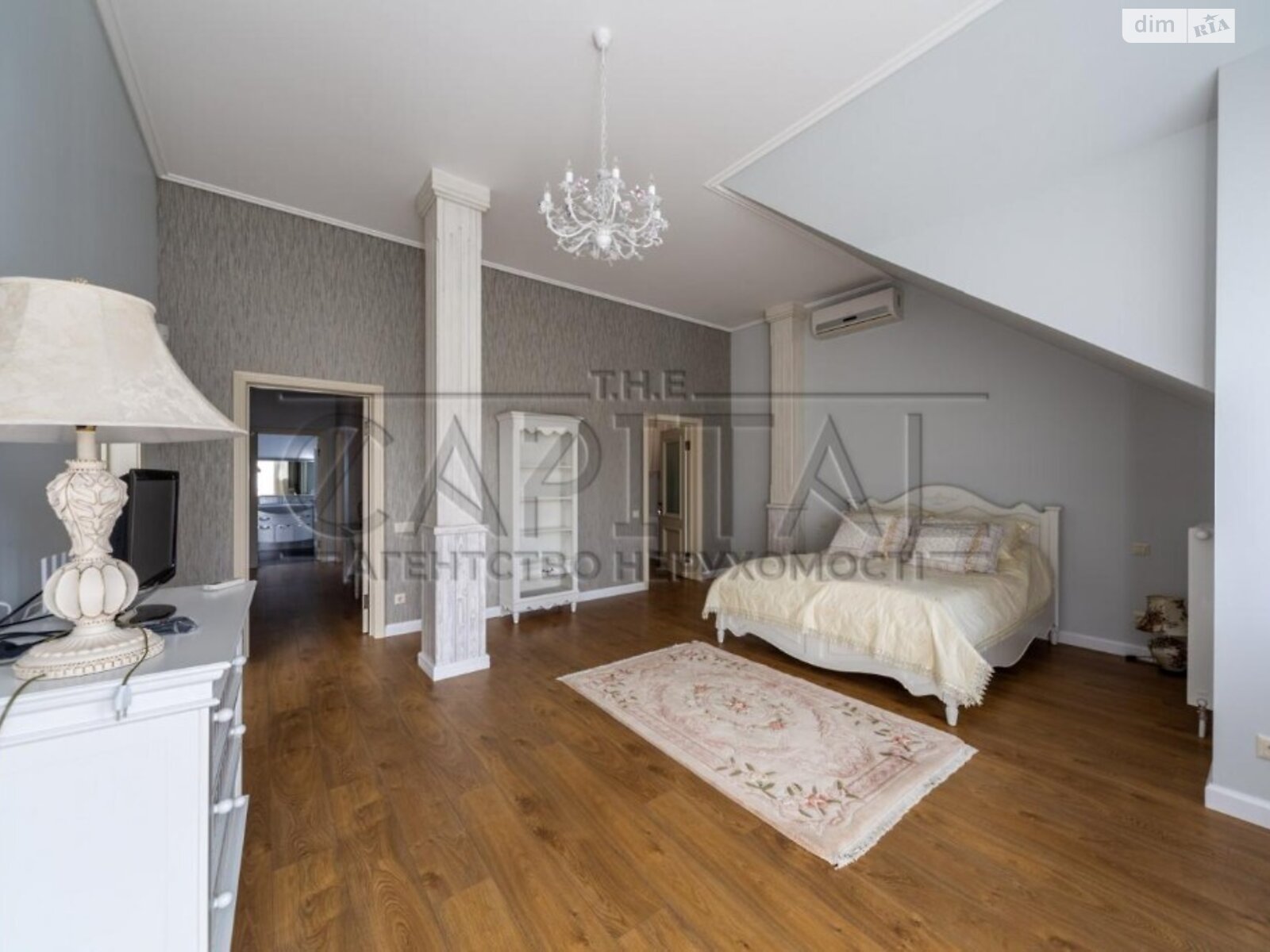 двоповерховий будинок з опаленням, 440 кв. м, цегла. Продаж у Лісниках фото 1 двоповерховий будинок з опаленням, 440 кв. м, цегла. Продаж у Лісниках фото 1