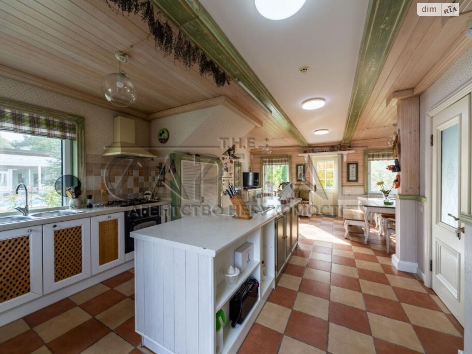 двоповерховий будинок з опаленням, 440 кв. м, цегла. Продаж у Лісниках фото 1 двоповерховий будинок з опаленням, 440 кв. м, цегла. Продаж у Лісниках фото 1