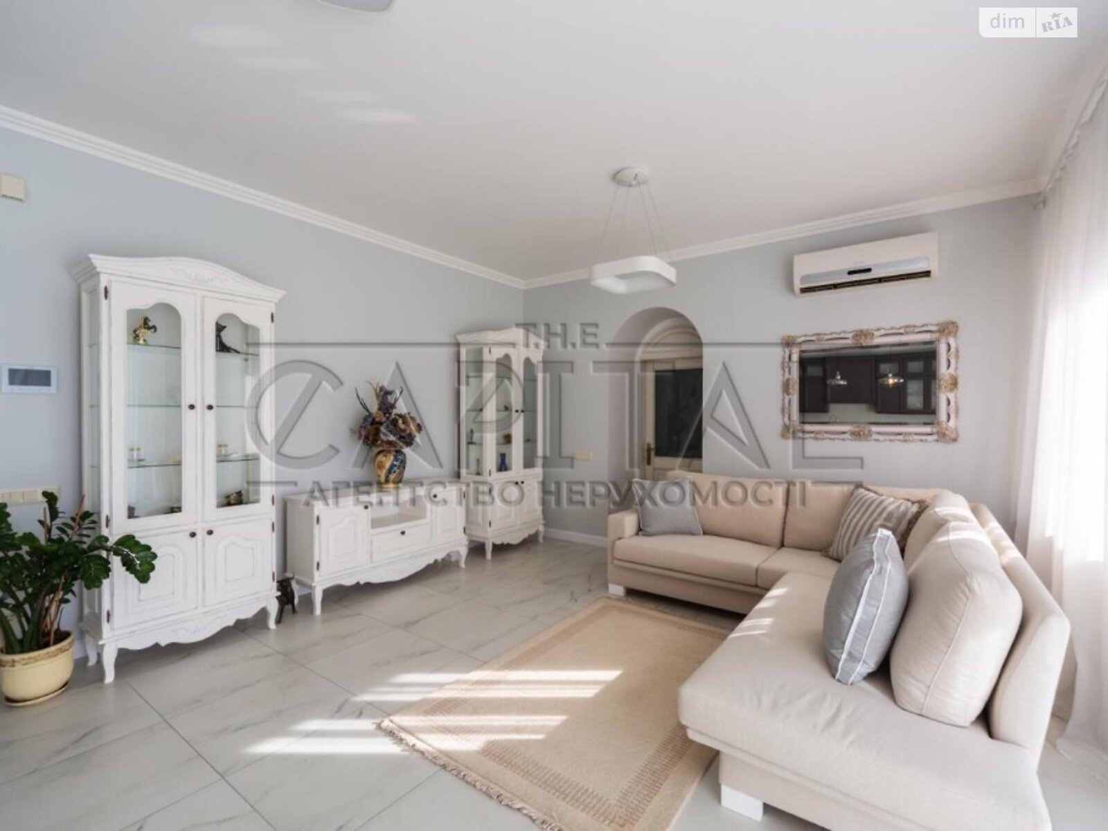 двоповерховий будинок з опаленням, 440 кв. м, цегла. Продаж у Лісниках фото 1 двоповерховий будинок з опаленням, 440 кв. м, цегла. Продаж у Лісниках фото 1