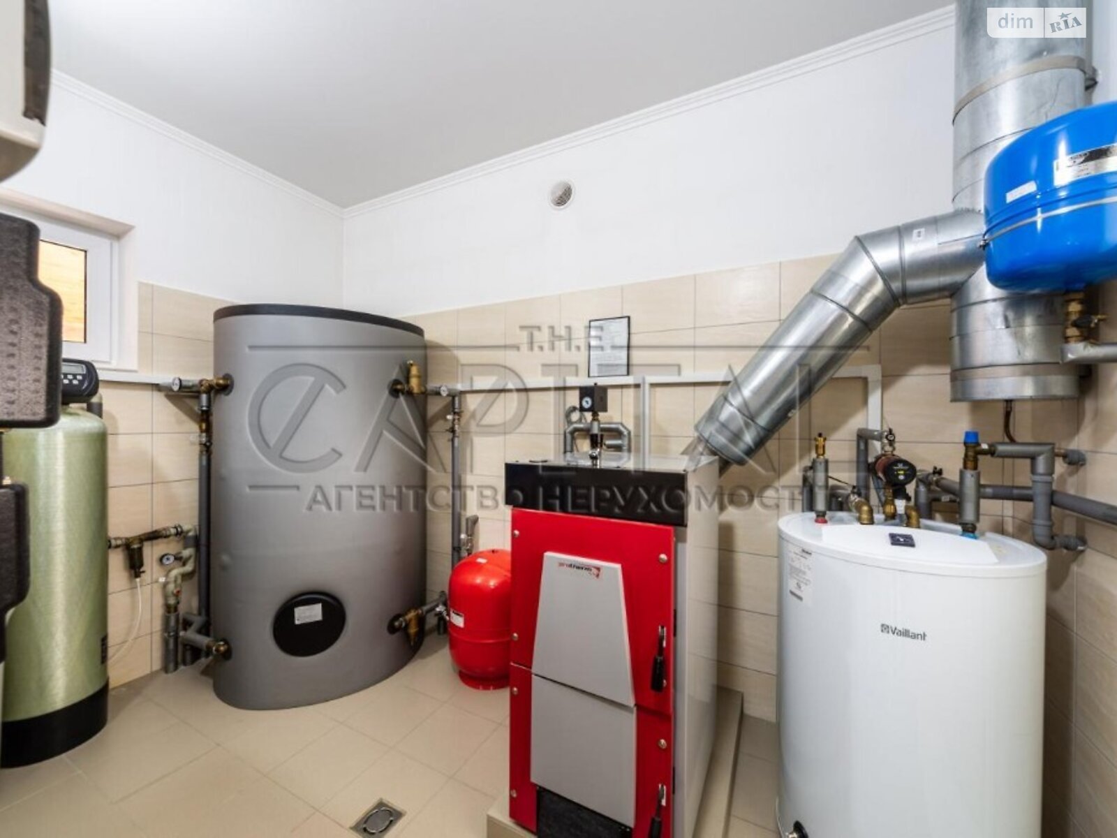 двоповерховий будинок з опаленням, 440 кв. м, цегла. Продаж у Лісниках фото 1 двоповерховий будинок з опаленням, 440 кв. м, цегла. Продаж у Лісниках фото 1