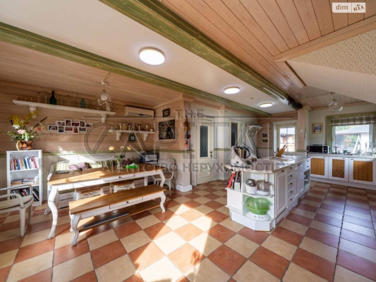 двоповерховий будинок з опаленням, 440 кв. м, цегла. Продаж у Лісниках фото 1 двоповерховий будинок з опаленням, 440 кв. м, цегла. Продаж у Лісниках фото 1
