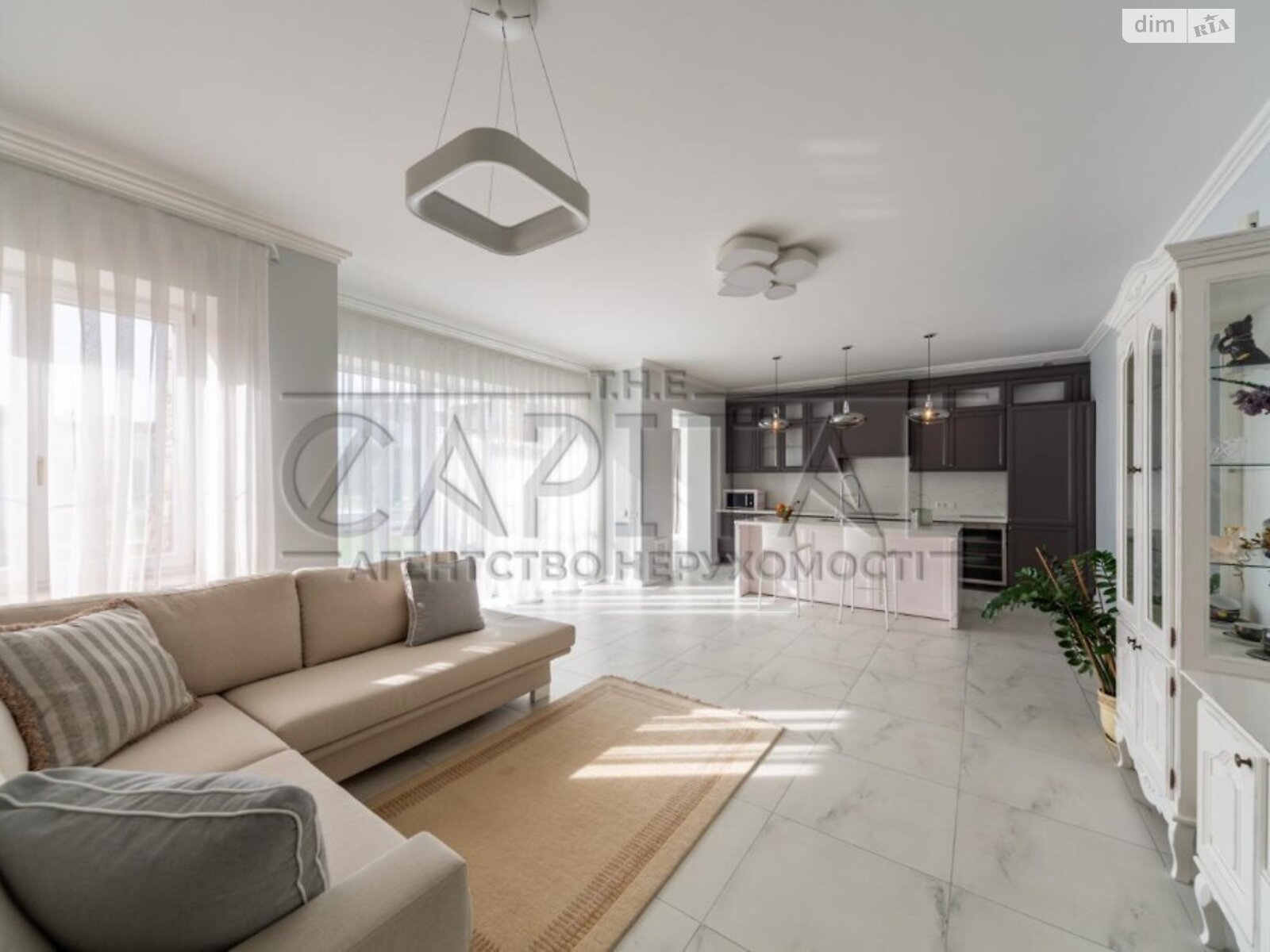 двоповерховий будинок з опаленням, 440 кв. м, цегла. Продаж у Лісниках фото 1 двоповерховий будинок з опаленням, 440 кв. м, цегла. Продаж у Лісниках фото 1