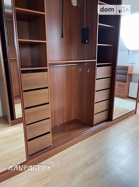 двухэтажный дом, 331 кв. м, кирпич. Продажа в Петропавловской Борщаговке (Киевская обл.) фото 1 двухэтажный дом, 331 кв. м, кирпич. Продажа в Петропавловской Борщаговке (Киевская обл.) фото 1
