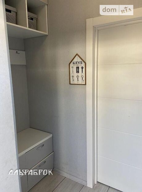 трехэтажный дом, 90 кв. м, кирпич. Продажа в Петровском (нов. Святопетровском) (Киевская обл.) фото 1 трехэтажный дом, 90 кв. м, кирпич. Продажа в Петровском (нов. Святопетровском) (Киевская обл.) фото 1