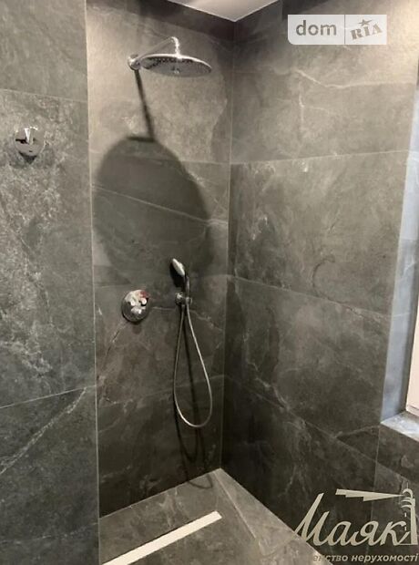 двухэтажный дом с ремонтом, 250 кв. м, кирпич. Продажа в Софиевской Борщаговке (Киевская обл.) фото 1 двухэтажный дом с ремонтом, 250 кв. м, кирпич. Продажа в Софиевской Борщаговке (Киевская обл.) фото 1