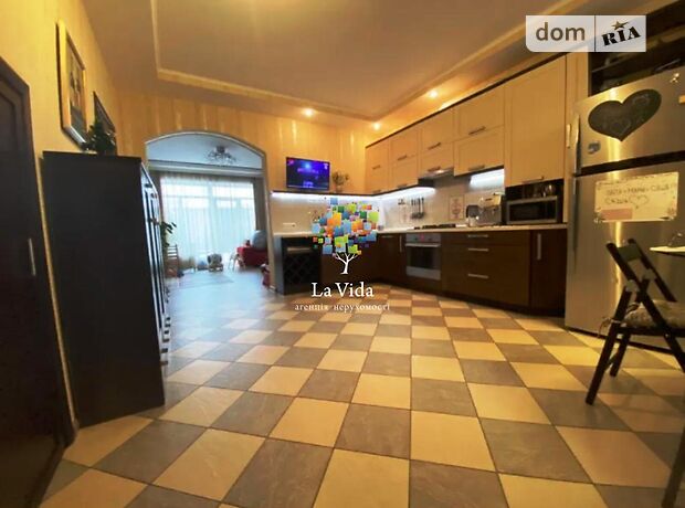трехэтажный дом, 135 кв. м, кирпич. Продажа в Софиевской Борщаговке (Киевская обл.) фото 1 трехэтажный дом, 135 кв. м, кирпич. Продажа в Софиевской Борщаговке (Киевская обл.) фото 1